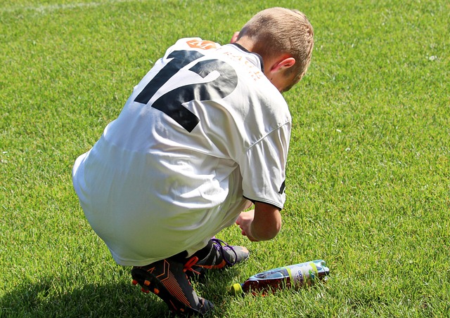 也可能与球 也可能与球